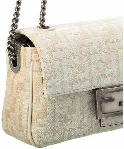 FENDI Baguette Midi FF Tapestry Shoulder Bag Women Shoulder Bags 9 FENDI Baguette Midi FF Tapestry Shoulder Bag Women Shoulder Bags -Fendi Sales Store 1160539243 RLLZ 3