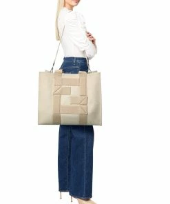 FENDI FF Motif Canvas Tote Women Totes -Fendi Sales Store 1161368084 RLLZ 4