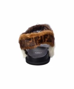 FENDI Strappy Sandal Women Flat Sandals -Fendi Sales Store 1313451630 RLLZ 3